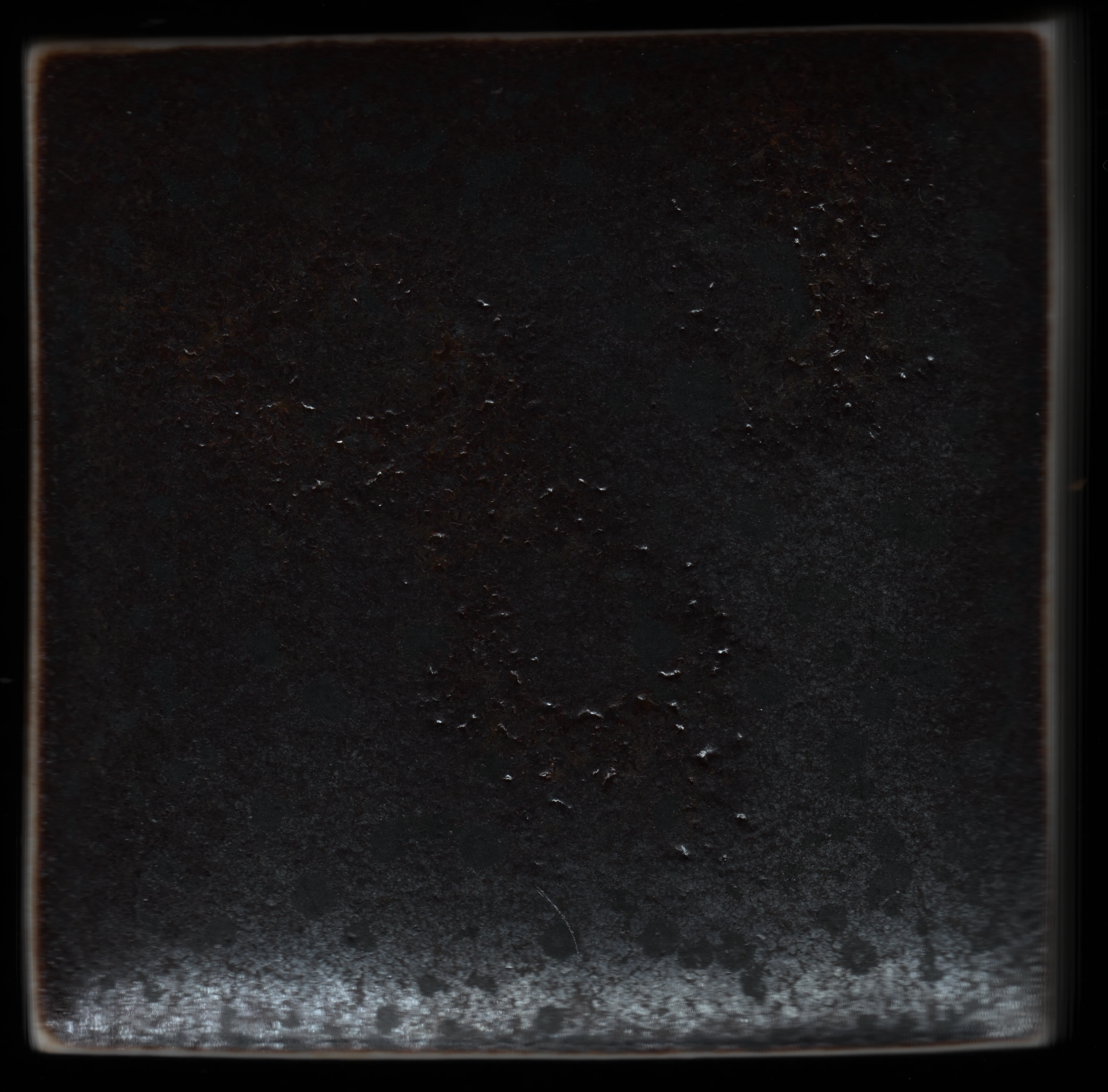 tile_20260611_080910_r00_c00.webp